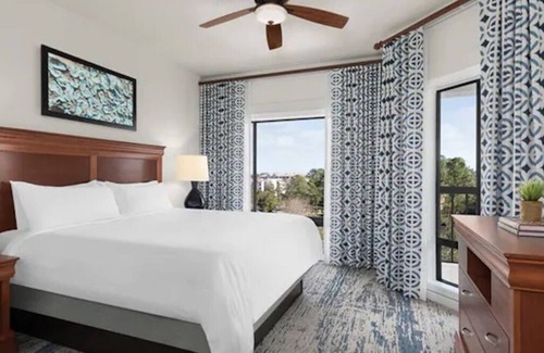 Palmetto Dunes Hotel | Enjoyable 2-bedroom hotel in Hilton Head Island with WiFi