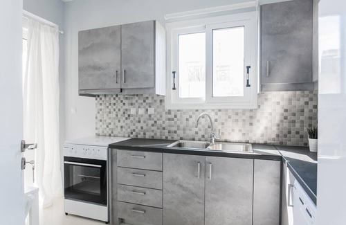 Marousi Condo | Enjoyable 2BR Apartment in Marousi