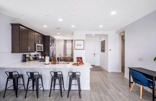 Maryvale House | Enjoyable 3 bedroom house w/Pool