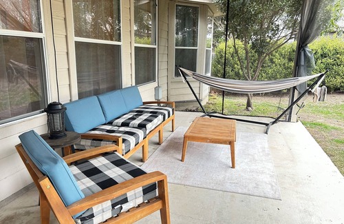 San Antonio House | Enjoyable 4-bedroom house with AC in San Antonio