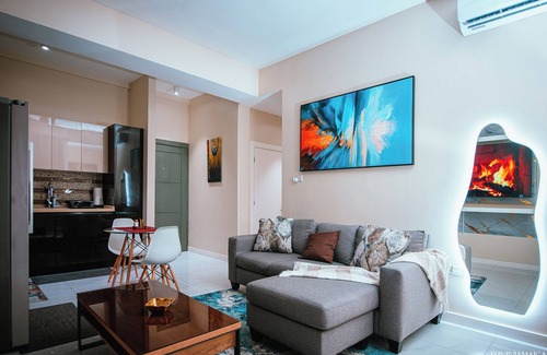 Saint Andrew Apartment | Enjoyable apartment with AC in Kingston Near US Embassy