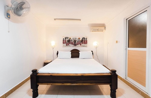 Stone Town Apartment | Enjoyable apartment with AC in vibrant Zanzibar