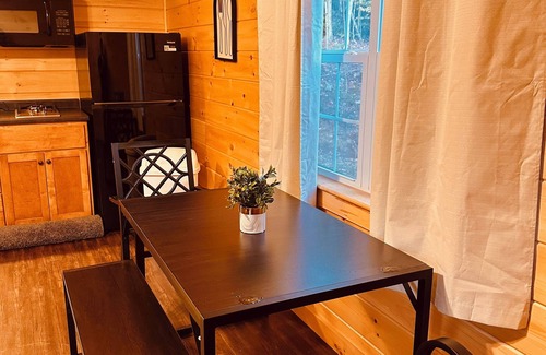 Carrabassett Valley Cabin | Enjoyable Green cabin at Carrabassett Valley town line and Kingfield