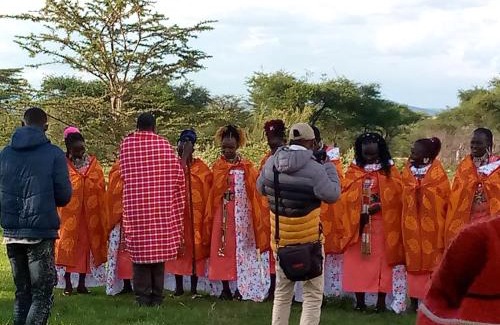 Talek Bed & Breakfast | Enkama maasai Mara camp