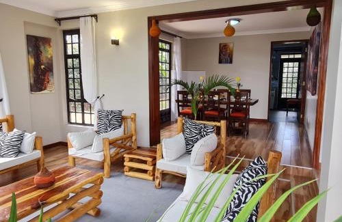 Kitengela Villa | Enkarsis Resort Villa