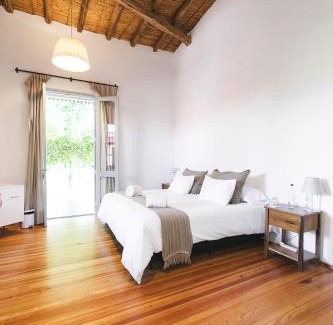 Ugarteche Hotel | Enlace Wine House