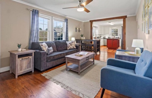 Travelers Rest House | ~Enoree Cottage~ 5 min to Downtown Traveler's Rest
