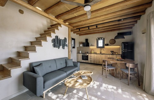 Agia Paraskevi Villa | ensō - eco-friendly designed luxury villa with pool near sea