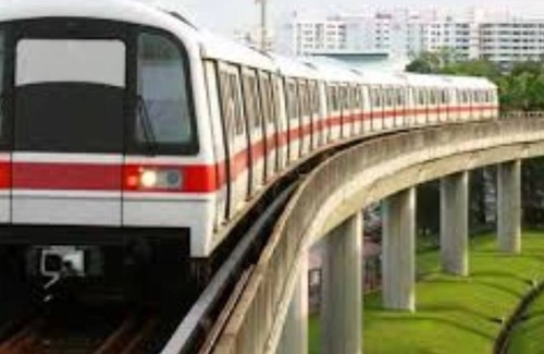 Woodlands Apartment | Ensuite Master Bedrm At the Upper Floor Of Cozy Apartment . 13Min Walk Fr MRT