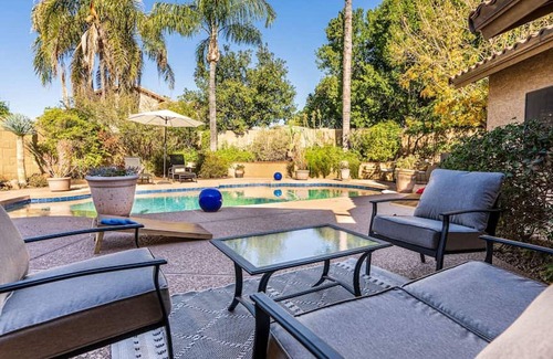 Arabian Views House | Entertainers Dream in Scottsdale w/Pool and Games!