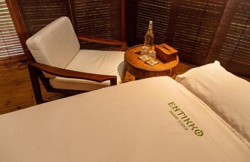 Bujenje Hotel | Entikko Safari Lodge