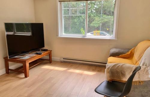 Port Coquitlam Apartment | Entire 1Bed 1Bath Suite Coquitlam Centre