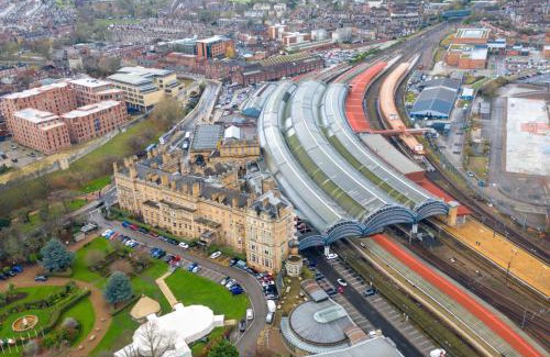 York Apartment | Entire 2 Bed - Free Parking - No. 15 - The Cosy Collection Ltd