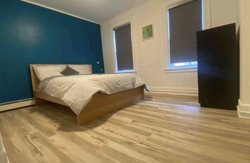 Port Chester Apartment | Entire 2 Bed-room Roomy Apartment ~ 1 min to Train for NYC
