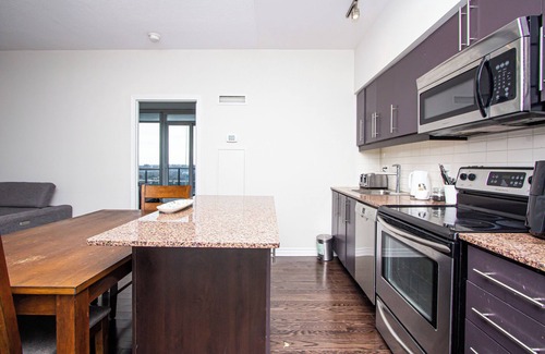 Bayview Village Apartment | Entire 2 Bedroom unit/Parking/Bayview & Sheppard