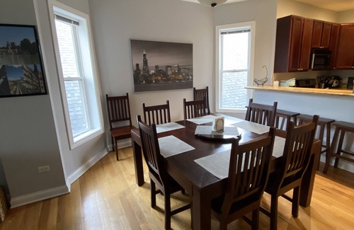 Chicago Condo | Entire 2 bedroom with Office & Deck!