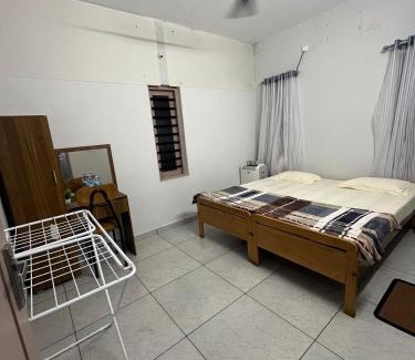 Kumbalam Apartment | Entire 2 Bhk Apartment