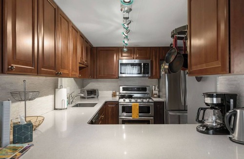 Glenwood Grove - North Iris House | Entire 2-Story Townhome in Central Boulder