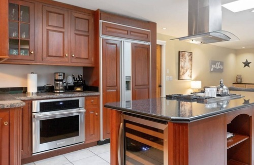 Tanner House | Entire 3 Bedroom Home On The Snoqualmie River