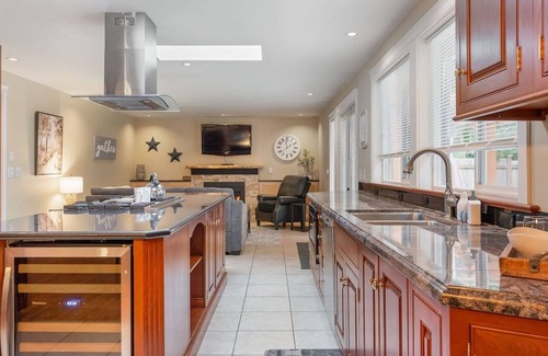 Tanner House | Entire 3 Bedroom Home On The Snoqualmie River