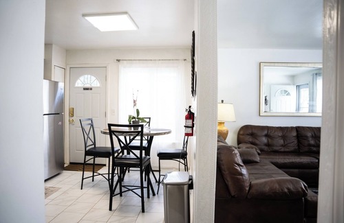 Romulus House | Entire 3 Bedroom Home. Newly renovated & Furnished