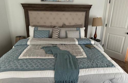 Williston House | Entire 3bedrooms 2bathrooms exquisite house