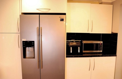 Yeading House | Entire 3BR House Near Heathrow – Garden, Free WiFi & Parking, Family-Friendly