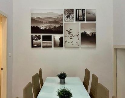 Bangkok Central Business District House | Entire 3BR Townhome in Sukhumvit, shared Pool, near BTS&MRT Asok
