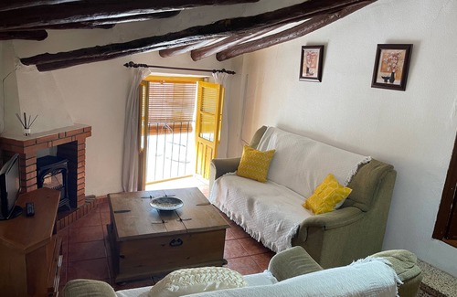 Caravaca de la Cruz House | Entire 4 Bedroom house in Caravaca Old Town with fabulous roof terrace