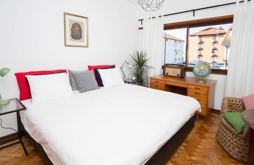 Aveiro Apartment | Entire 5 Bedroom Apartment close to Aveiro Center