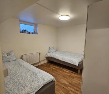 Umea Apartment | Entire Apartment 50 sqm Modern & Free Parking