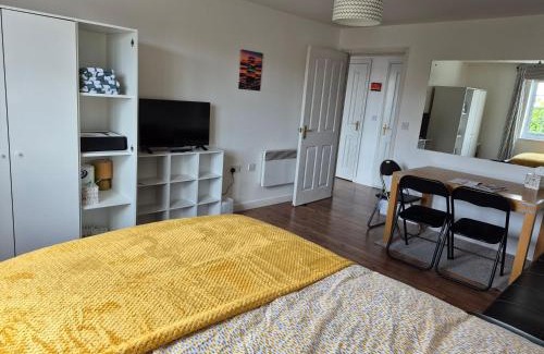 Durham Apartment | Entire apartment for 2-3 people free parking