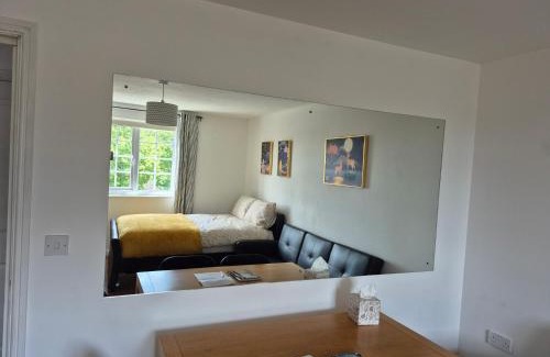Durham Apartment | Entire apartment for 2-3 people free parking