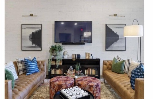 Northlake Apartment | Entire apartment huge STUDIO APT available now!