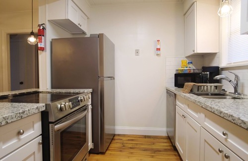 Fillmore Apartment | Entire Apartment near Lake Pontchartrain | Gentilly New Orleans