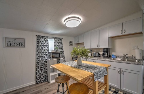 Highland House | Entire Apartment Near Hospitals 80/94 B Richard Upstairs