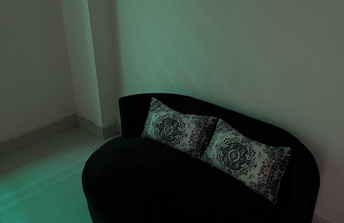 Dhaka House | Entire apartment, private Studio apartment with AC in Dhaka