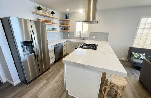 South Oceanside House | Entire Beachfront Home W/SPA & Private Large Backyard!