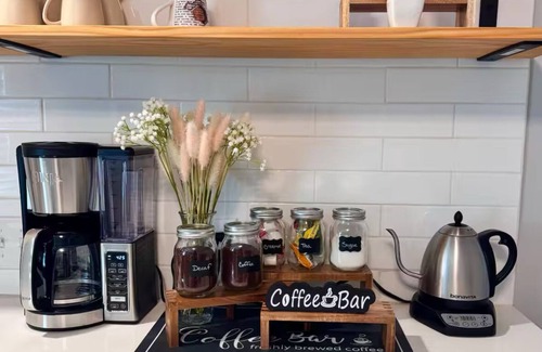 Winston - Salem House | Entire Bungalow hosted by Medina