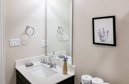 River Oaks House | Entire charming brand new house. 🤩