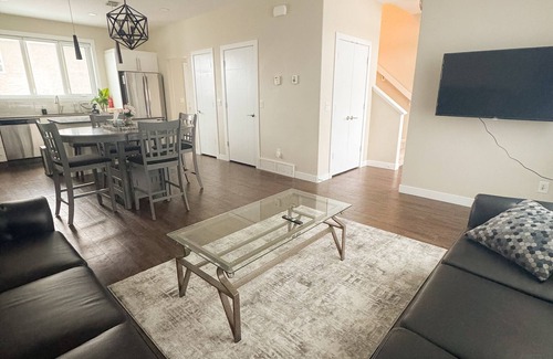 Regina House | Entire cozy house to yourselves - Regina