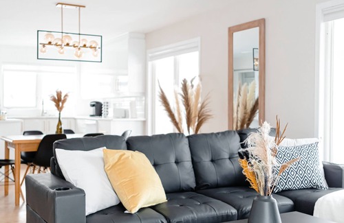Downtown Gatineau House | *Entire COZY PLACE* 5 Minutes Drive Downtown Ottawa