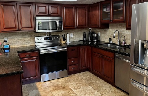 Buenavante House | Entire, family-friendly home with resort backyard in the heart of Scottsdale