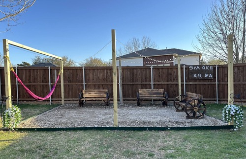 DeSoto House | Entire Family house with a big yard