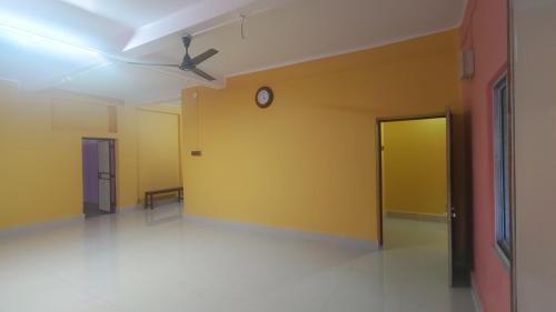 Jhargram House | Entire ground flr & Lawn Jhargram Town