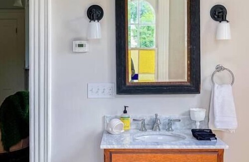 New Bedford House | Entire Historic Melville Mansion Near Ferry