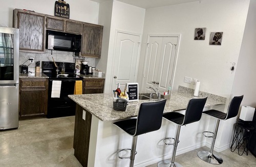 Killeen House | Entire home, 3 bedrooms, 2 baths: Sleeps 6