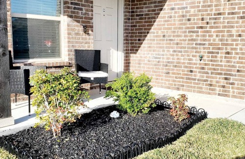 Killeen House | Entire home, 3 bedrooms, 2 baths: Sleeps 6