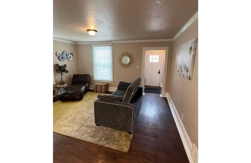Capitol Hill House | Entire Home 5 min from SLC Capital, downtown, shopping, ski resorts and more
