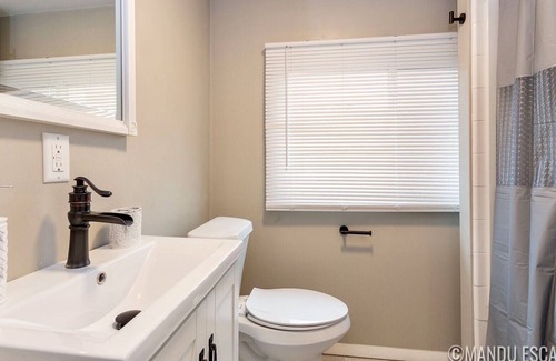 Grand Rapids House | Entire home 6 minutes from GR favorite spots